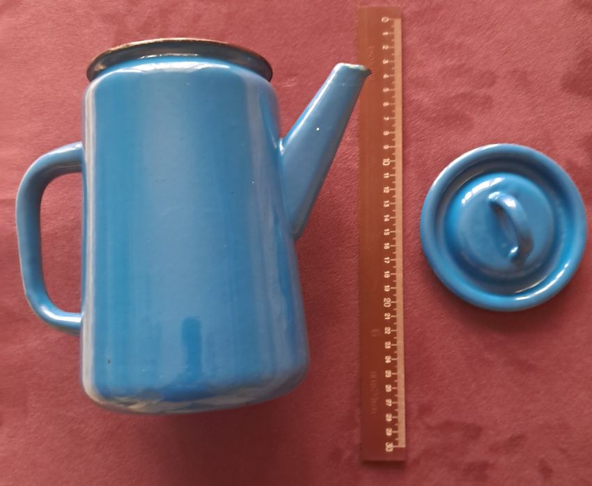 Емальований чайник ( кавник)