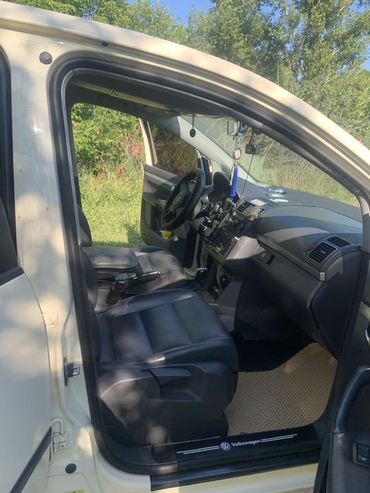 Продаю власний автомобіль