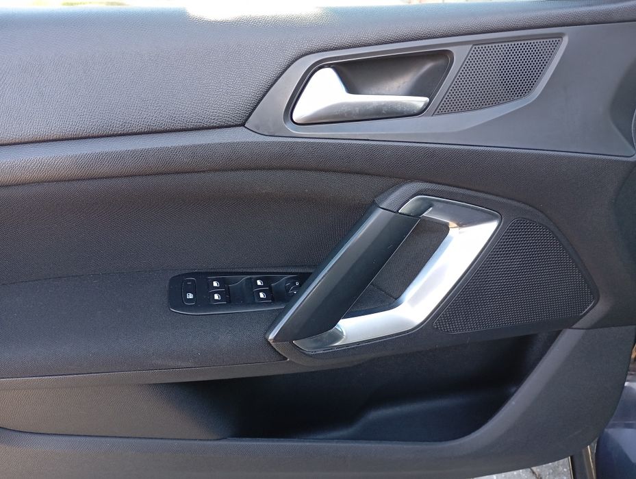 Pegeout 308 SW 1.6 HDI