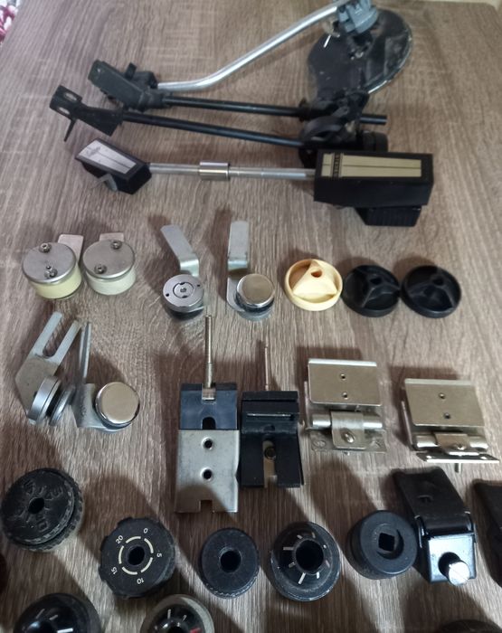 Головка    звукоснимателя  гзм 105 м .