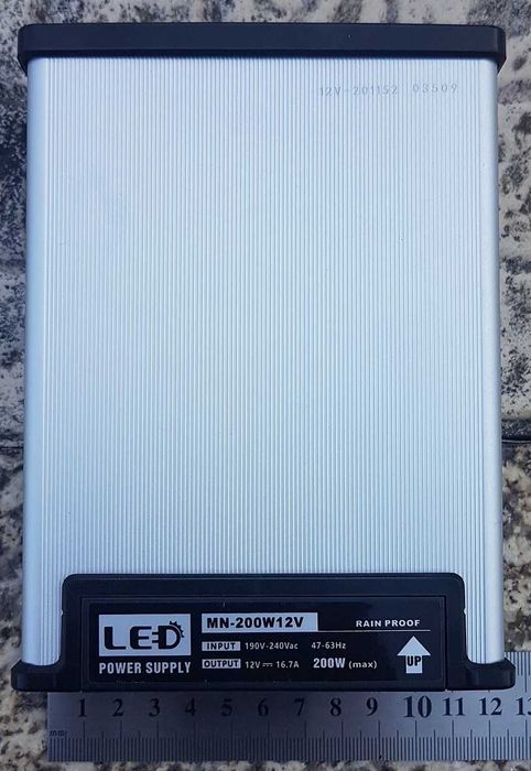 Fonte de alimentação 12v 200w 16.7A