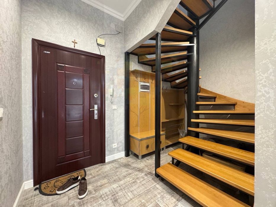 Продаж 2к квартири ЖК Боздош Еліт/91 м2/Євідновлення/Газ
