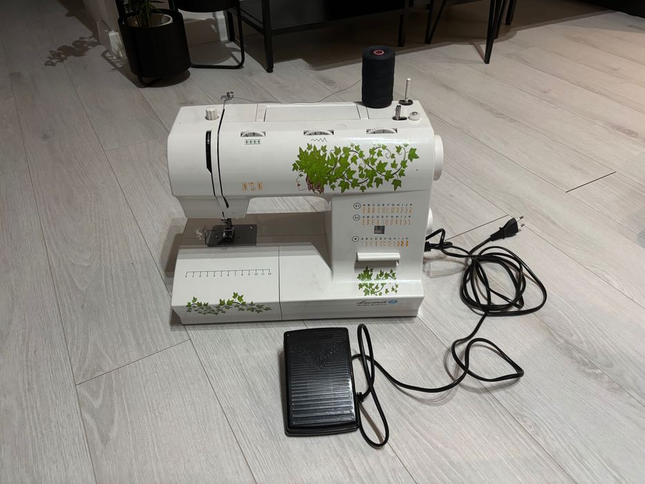 Maszyna do szycia Łucznik