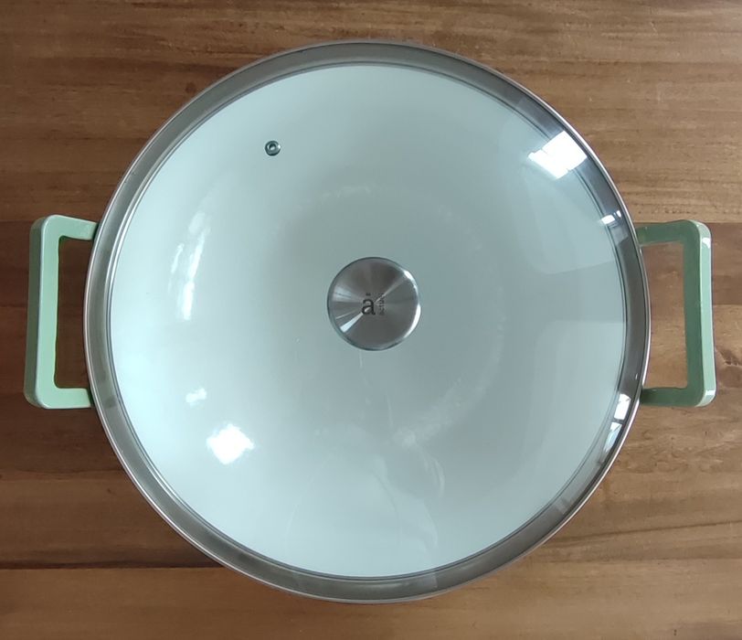 Wok Grande em Ferro Fundido Esmaltado com Tampa de Vidro
