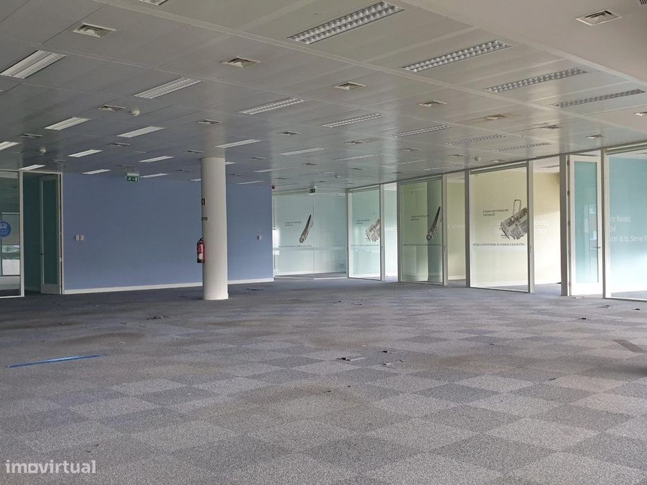 Escritório Oeiras Arrendamento | 838 m2 | Quinta da Fonte