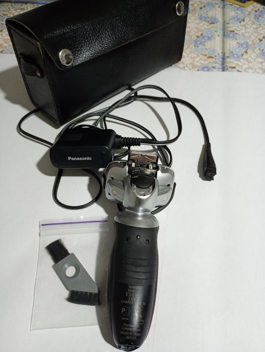 Электробритва Panasonic ES-LV61