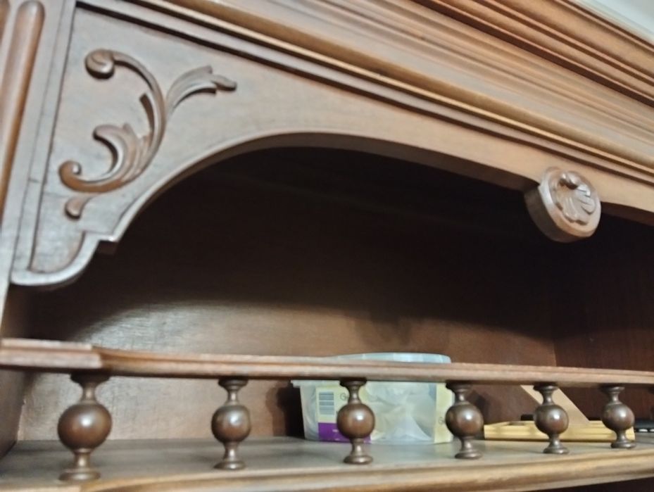 Armário Madeira Maciça