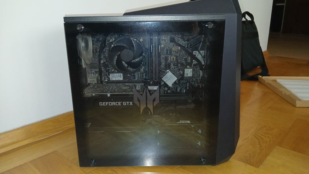 Komputer Acer Predator Orion + Monitor HP 22x Gaming