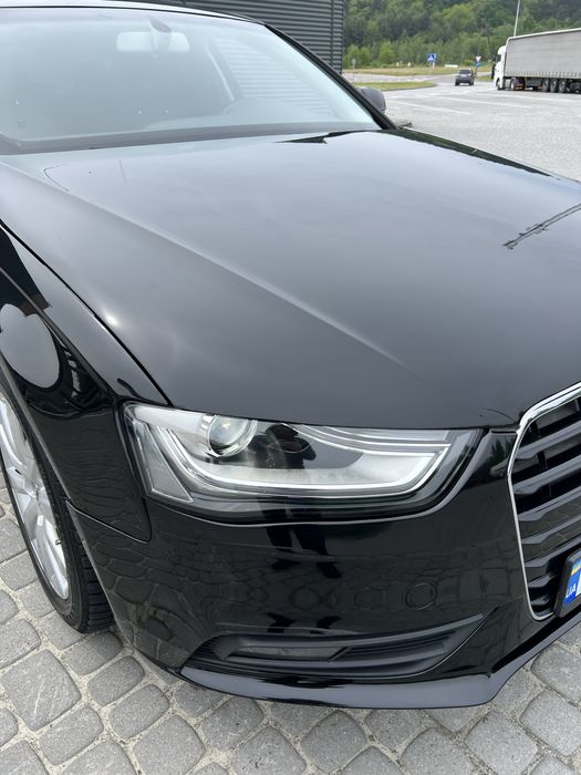 Audi A4 2013 VIN WAUAFAFLXDN043213 фото оголошення 17 з 24