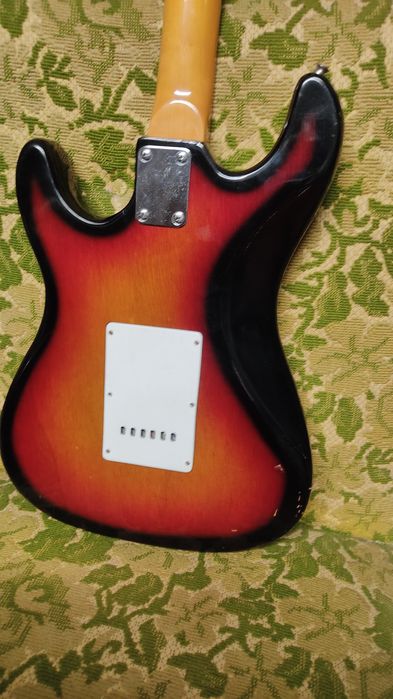 Maya Guitarra elétrica anos 70 made in Japan