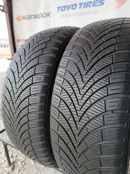 Всесезонні  шини 225/60 R17 Kumho solus 4s ha32 2022 рік 6,3мм