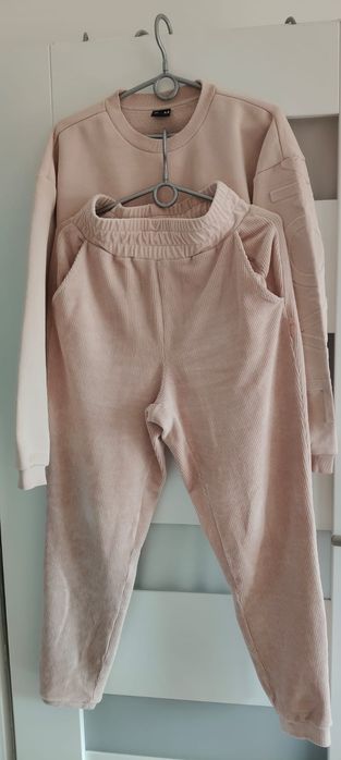 Dres damski firmy 4F