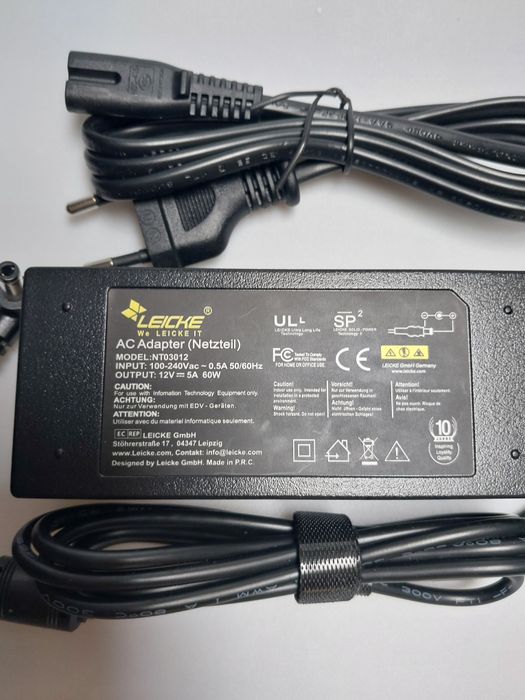 Leicke Zasilacz 12V 5A 60W Wtyczka 55x25mm do NAS Router TV Dysk LED
