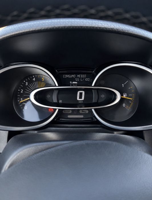 Renault Clio 1.5 dCi Energy Dynamique 90cv – 2015 - Nacional