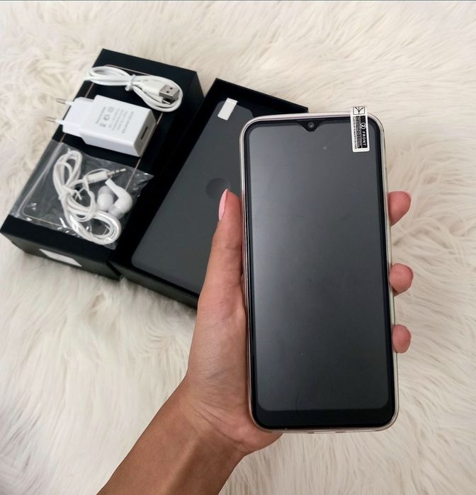 Телефон/смартфон S24