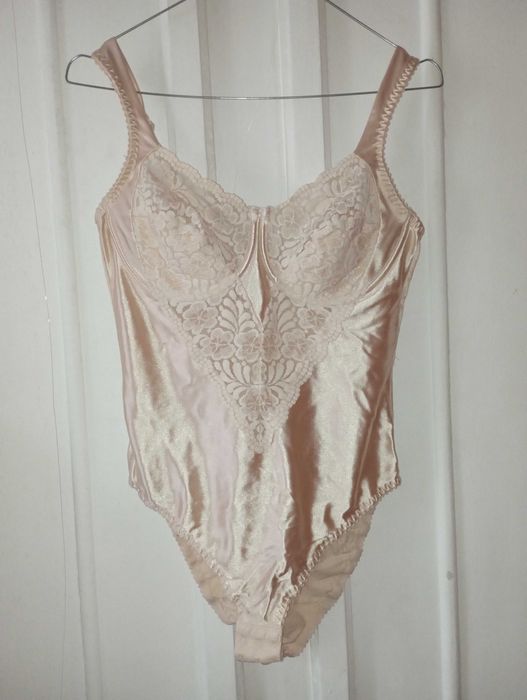 Body damskie 85C