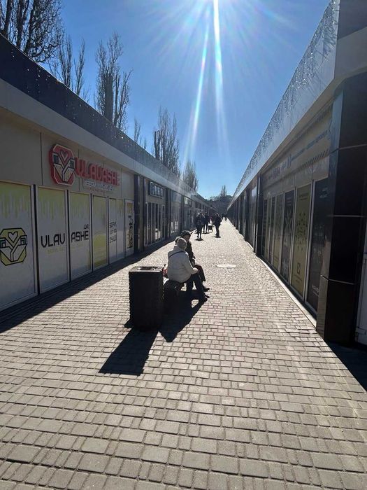 Здається в оренду магазин на Продовольчому ринку