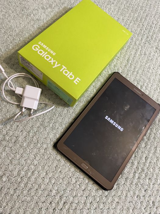 Продам планшет Samsung