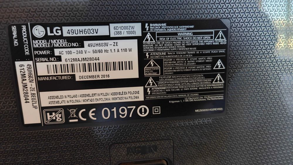 TV LG 49” 4K UHD com HDR Pro em perfeito estado