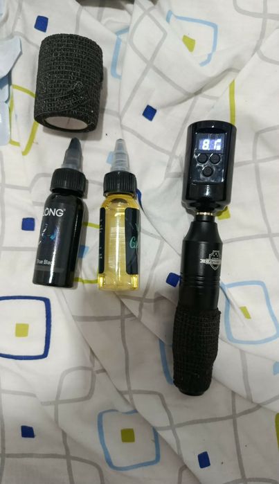 Auriculares com caixa