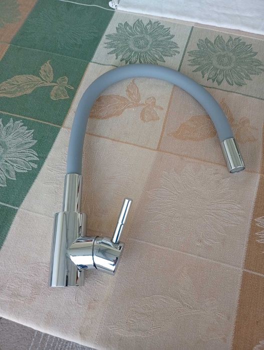 Torneira de cozinha maleável
