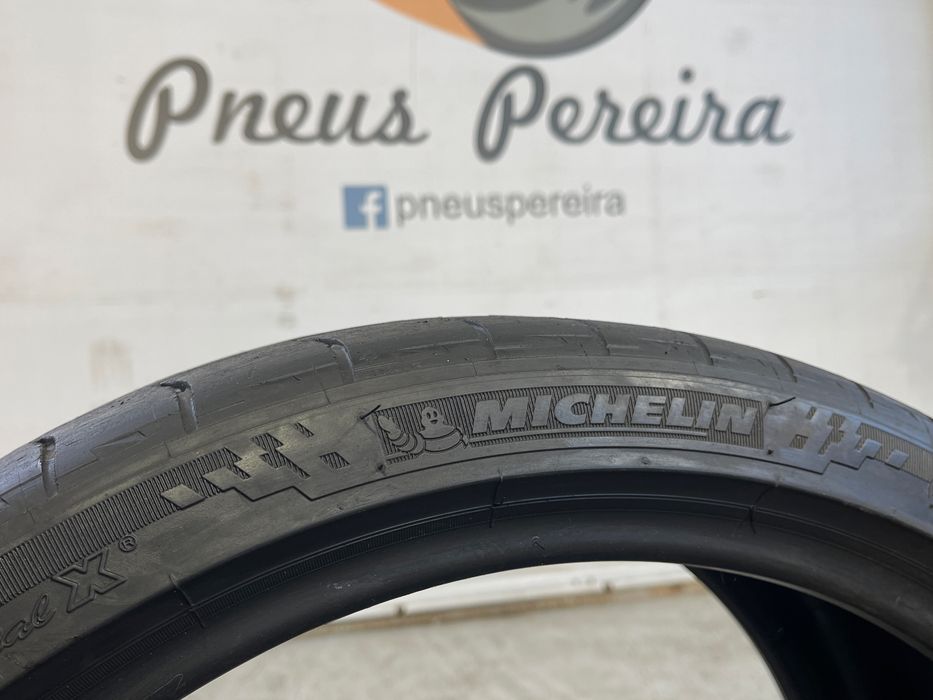 Pneus 235-35r19 Michelin como novos