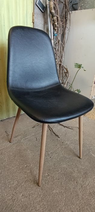 Cadeira jantar preta