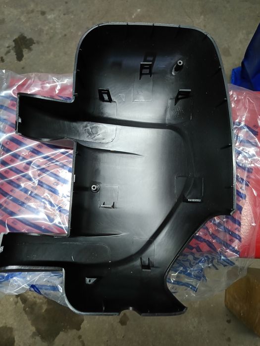 Obudowa lusterka Reno master