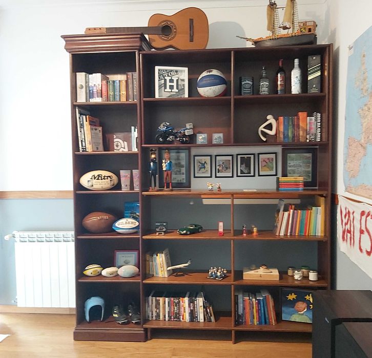 Estante de Castanho 1,95m X 2,22