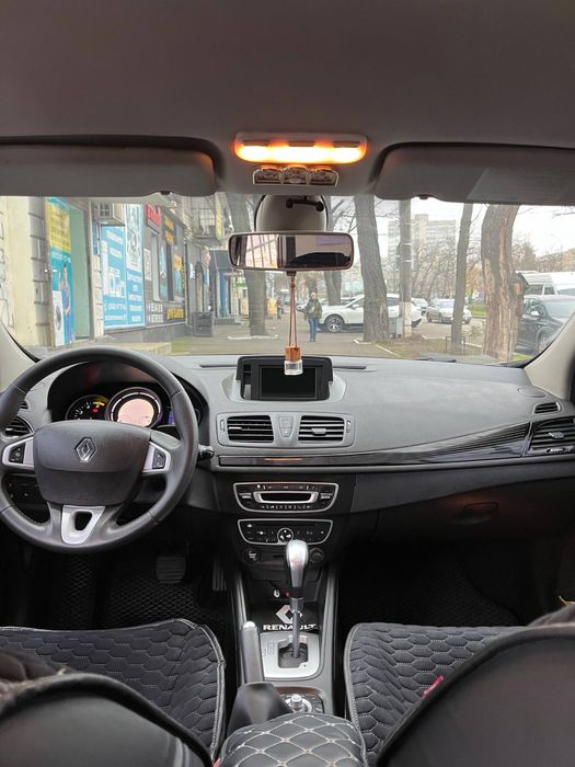 Renault Megane                  ,