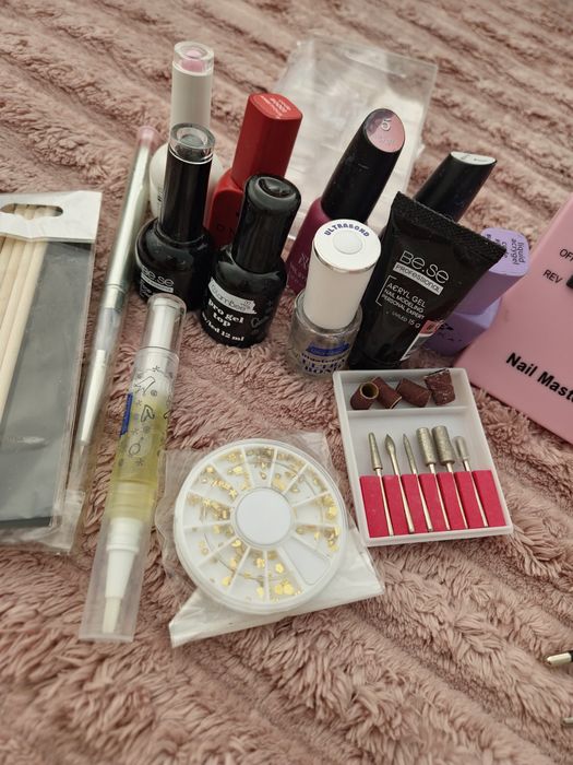 Манікюрний набір