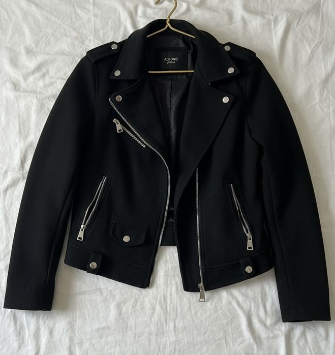 Чёрная куртка косуха XL под замшу стильная