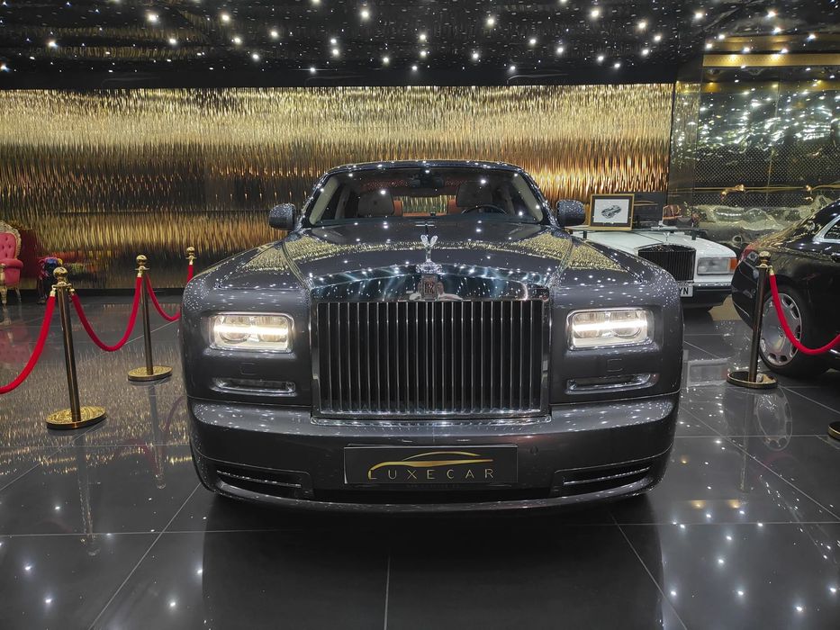 Rolls Royce Phantom 6.8 V12 foto 2