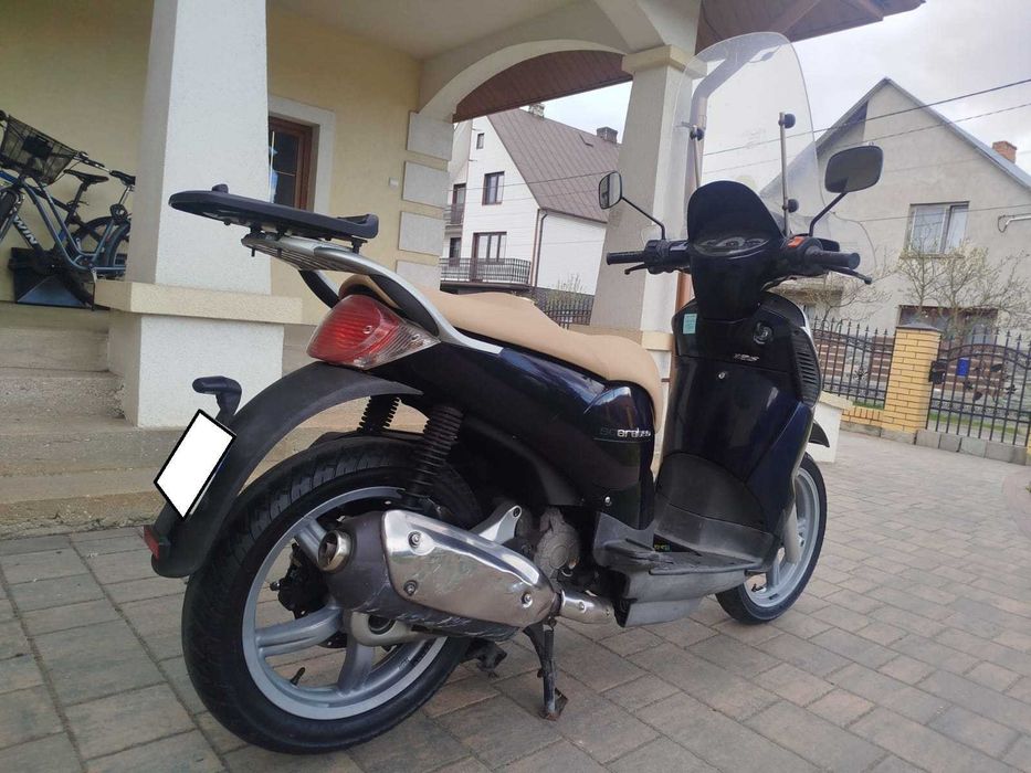 Aprilia Scarabelo 125, rok 2008