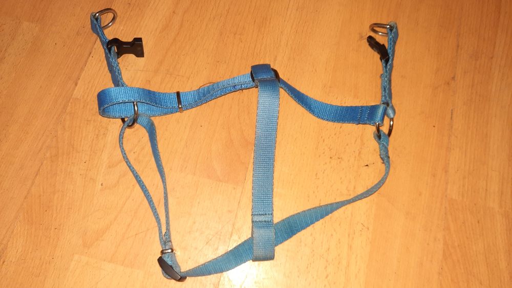 Smycz szelki  z woreczkami i szeklą dla psa,szelki dla psa i kota,ring