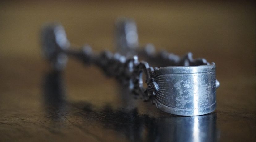 Srebrne zabytkowe szczypce do cukru lodu sztućce vintage retro