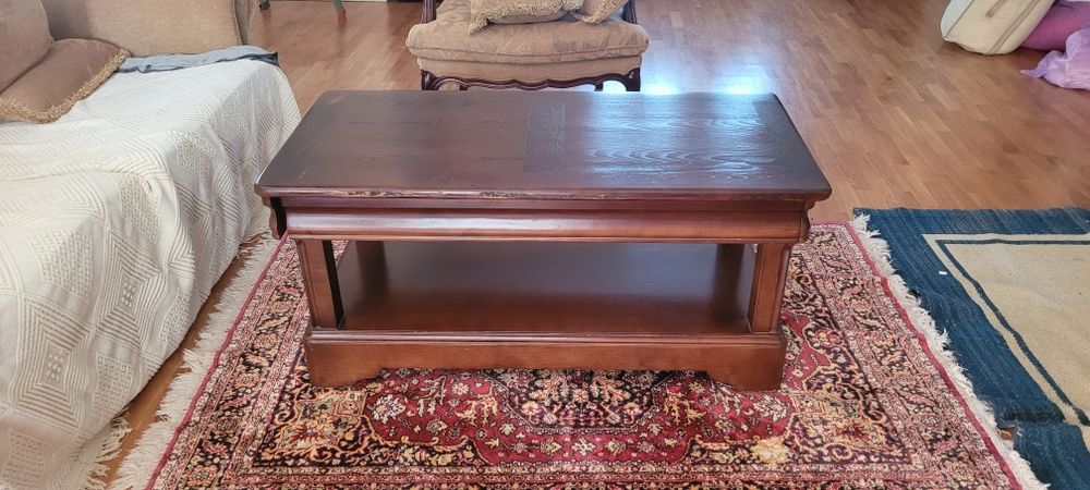 Mesa de centro em madeira