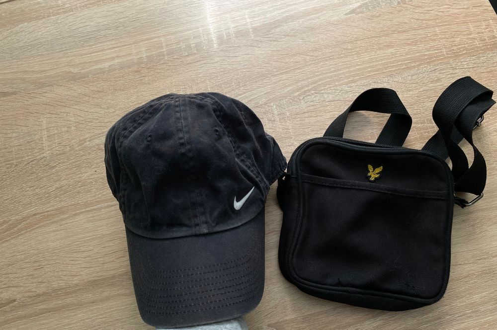 Кепка Nike та сумка Lyle Scott