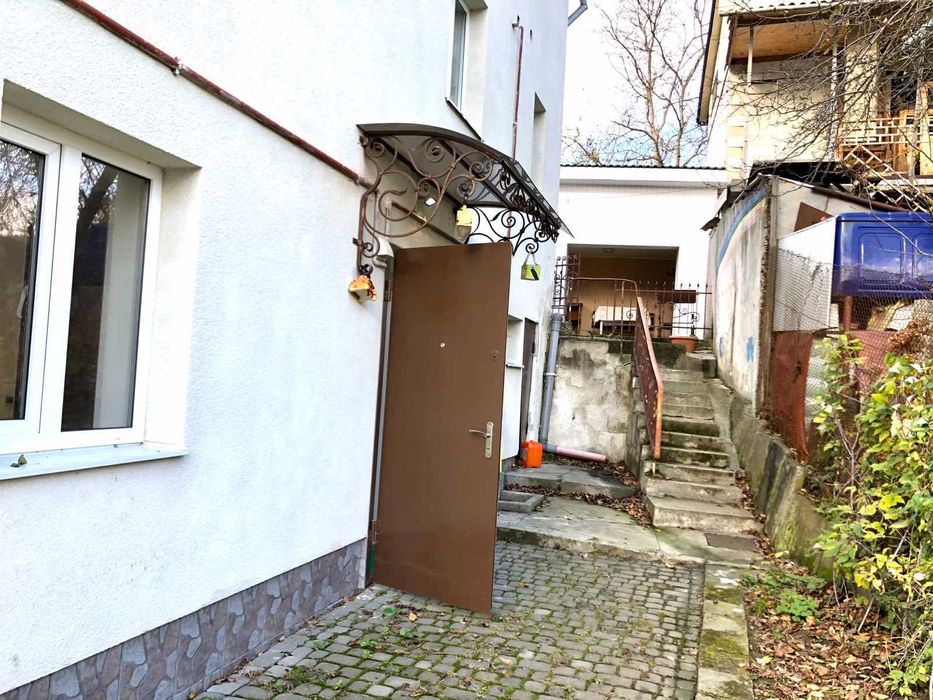 Оренда 1-кім. будинку. с. Бережани-окраїна Сихова