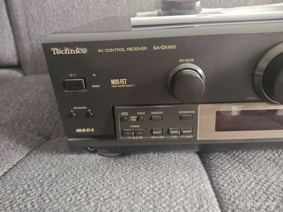 Amplituner 5.1 Technics SA DX-950