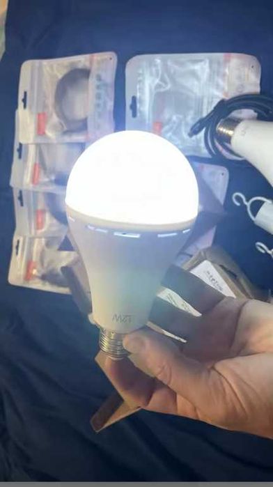 Лампочка з акумулятором Самозаряжающаяся 12 Вт