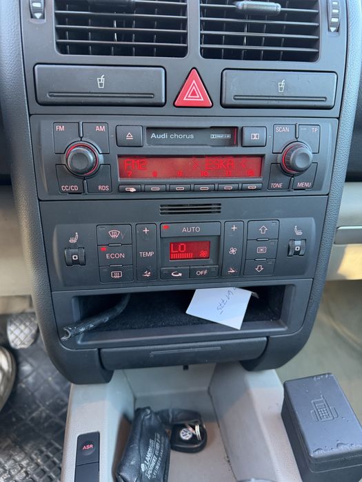 Audi a2 1.6 fsi benzyna