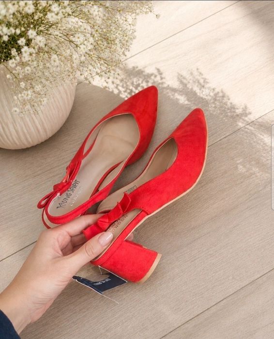 Koralowe czerwone czółenka bez pięty 37 Young look