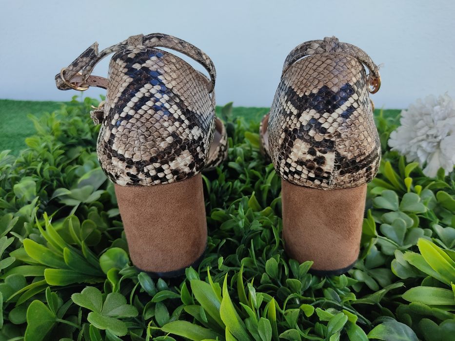 Sapatos usados 1 vez