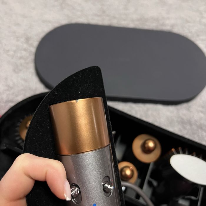 Dyson airwrap стайлер hs05