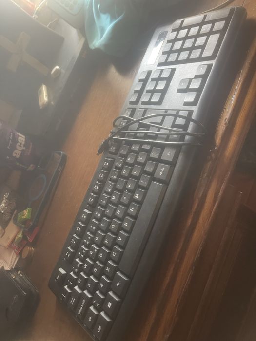 Teclado mitsai usado