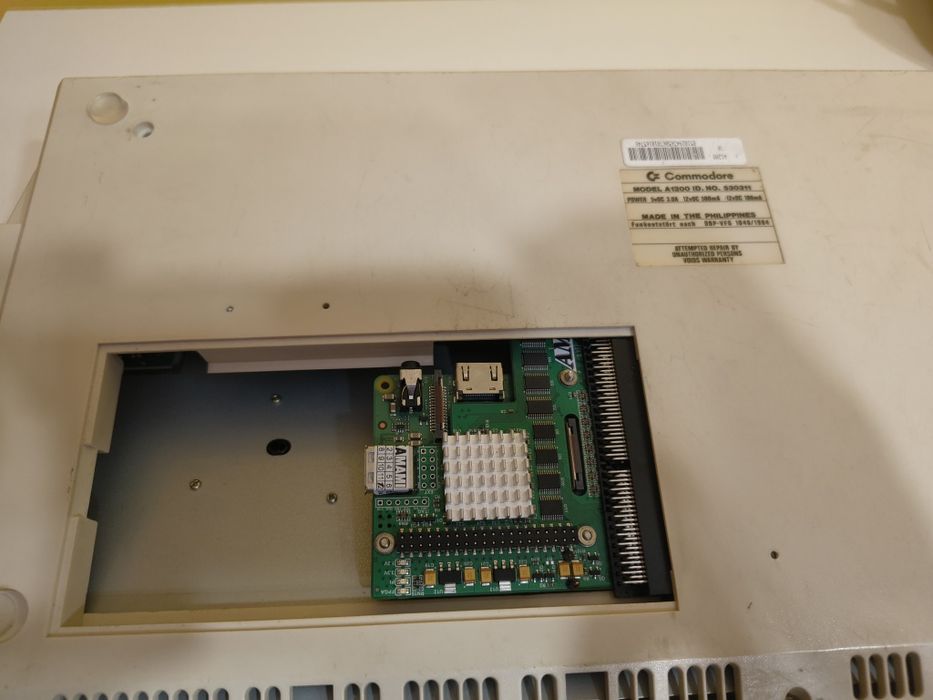Commodore Amiga 1200 Pistorm 68040 FPU MMU 384MB Fast