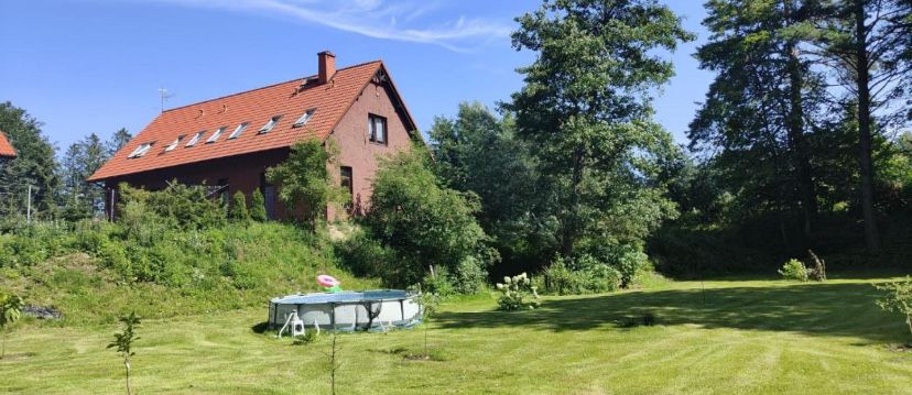 Dom Gościnny Mrowisko – pokoje blisko morza, cisza i natura