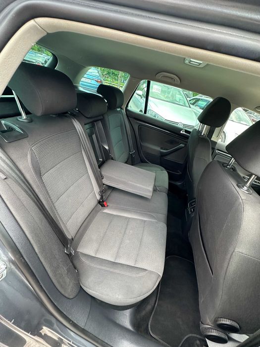 Продам Volkswagen Golf 2013 рік можлива розстрочка,кредит,обмін!