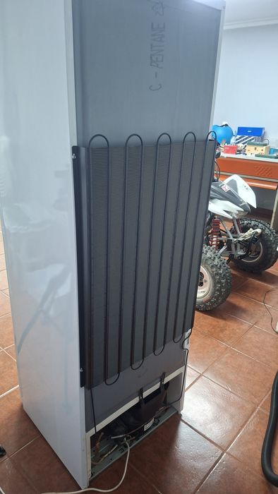 Frigorífico Indesit para peças